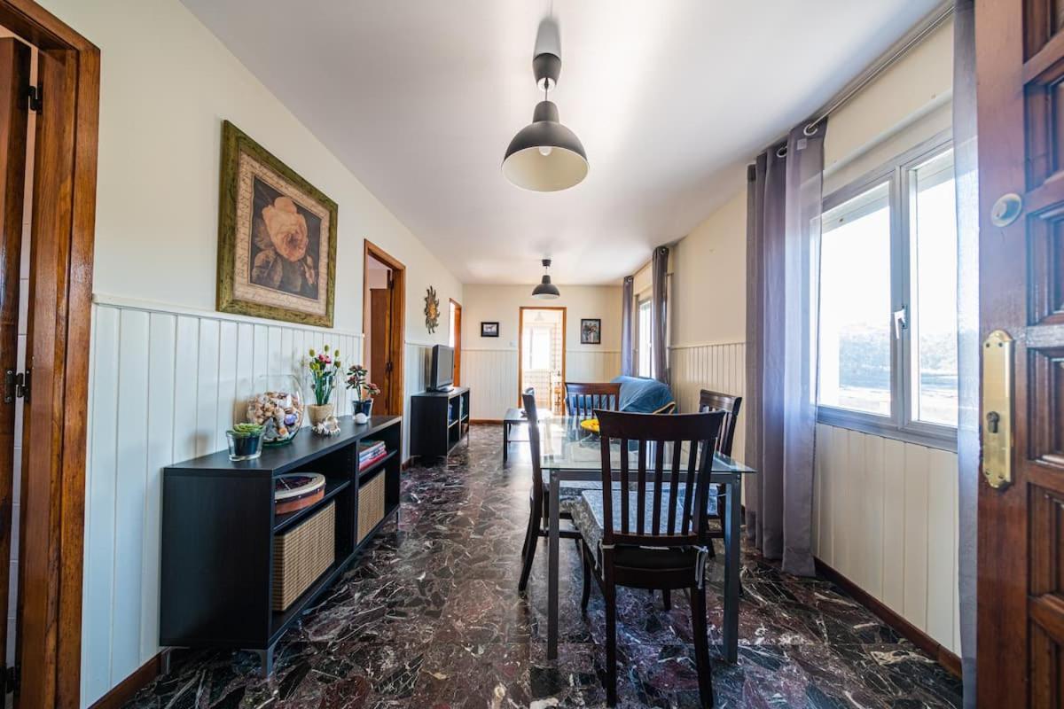Apartamento Centrico Con Vistas Al Mar Villanueva De Arosa Eksteriør billede