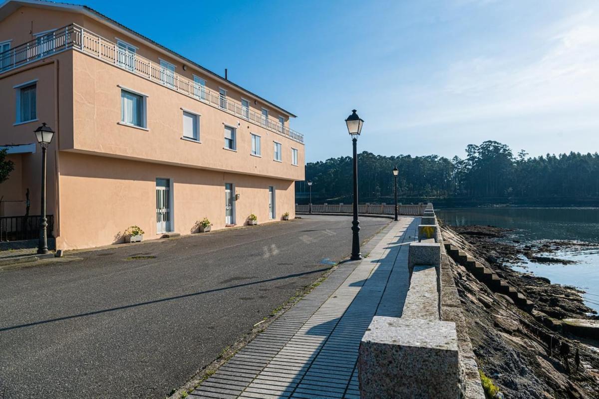 Apartamento Centrico Con Vistas Al Mar Villanueva De Arosa Eksteriør billede