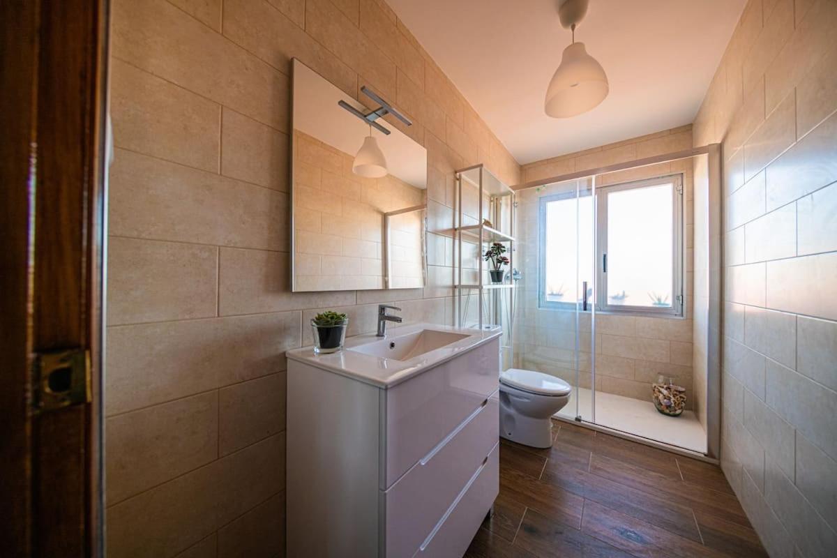 Apartamento Centrico Con Vistas Al Mar Villanueva De Arosa Eksteriør billede