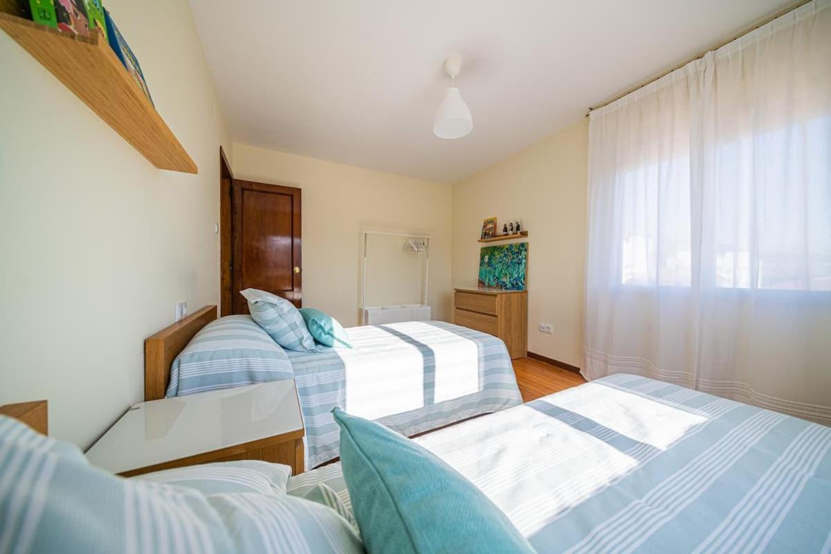 Apartamento Centrico Con Vistas Al Mar Villanueva De Arosa Eksteriør billede